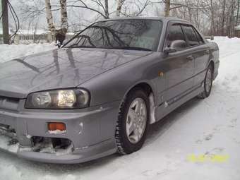 1998 Nissan Skyline Images