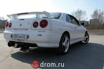 1998 Nissan Skyline Photos