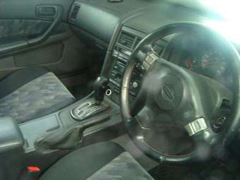 1998 Nissan Skyline Photos