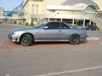 1998 Nissan Skyline Pictures