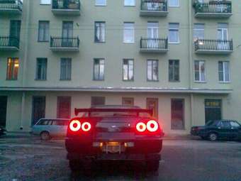 1998 Nissan Skyline Pics