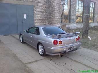 1998 Nissan Skyline Pictures