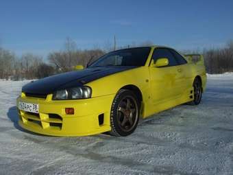 1998 Nissan Skyline Photos