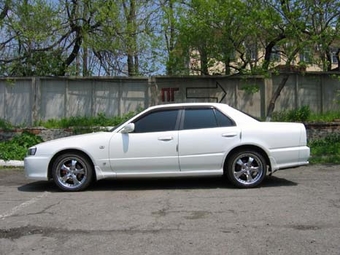 1999 Nissan Skyline