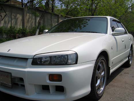 1999 Nissan Skyline