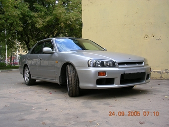 1999 Nissan Skyline