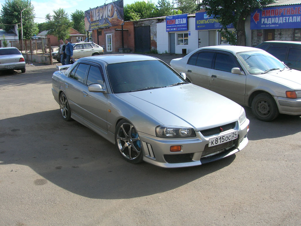 1999 Nissan Skyline