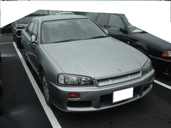 1999 Nissan Skyline