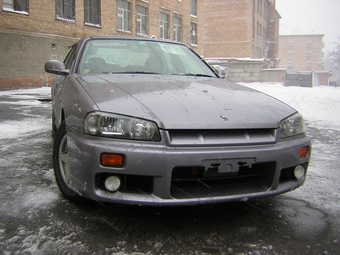 1999 Nissan Skyline