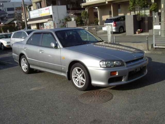 1999 Nissan Skyline