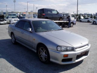 1999 Nissan Skyline