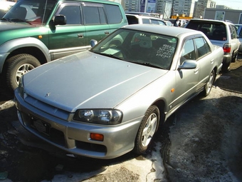 1999 Nissan Skyline