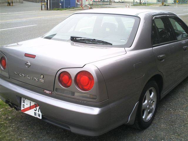 1999 Nissan Skyline