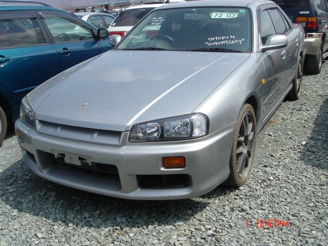 1999 Nissan Skyline