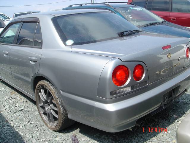 1999 Nissan Skyline