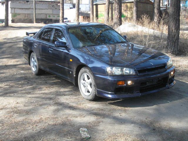 1999 Nissan Skyline