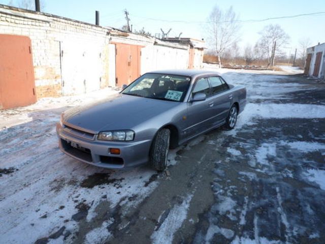 1999 Nissan Skyline