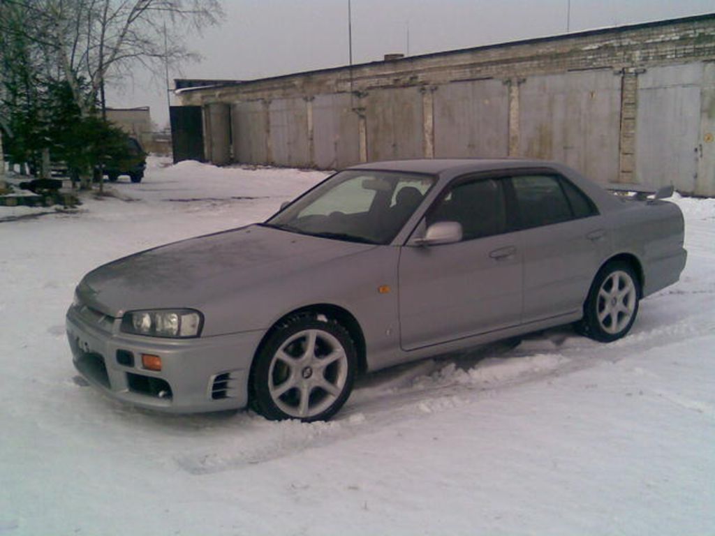 1999 Nissan Skyline