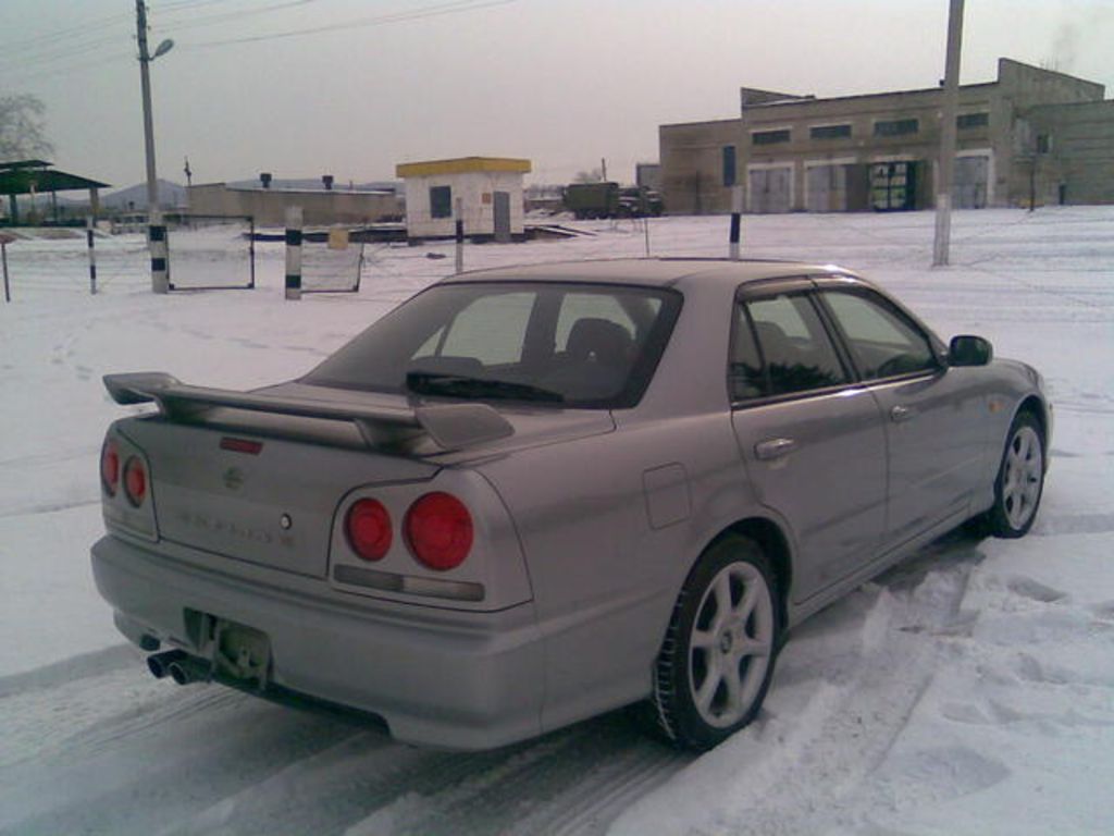 1999 Nissan Skyline