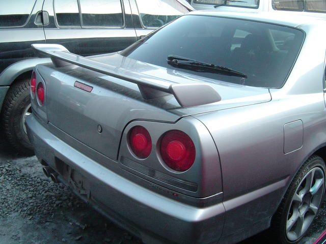 1999 Nissan Skyline