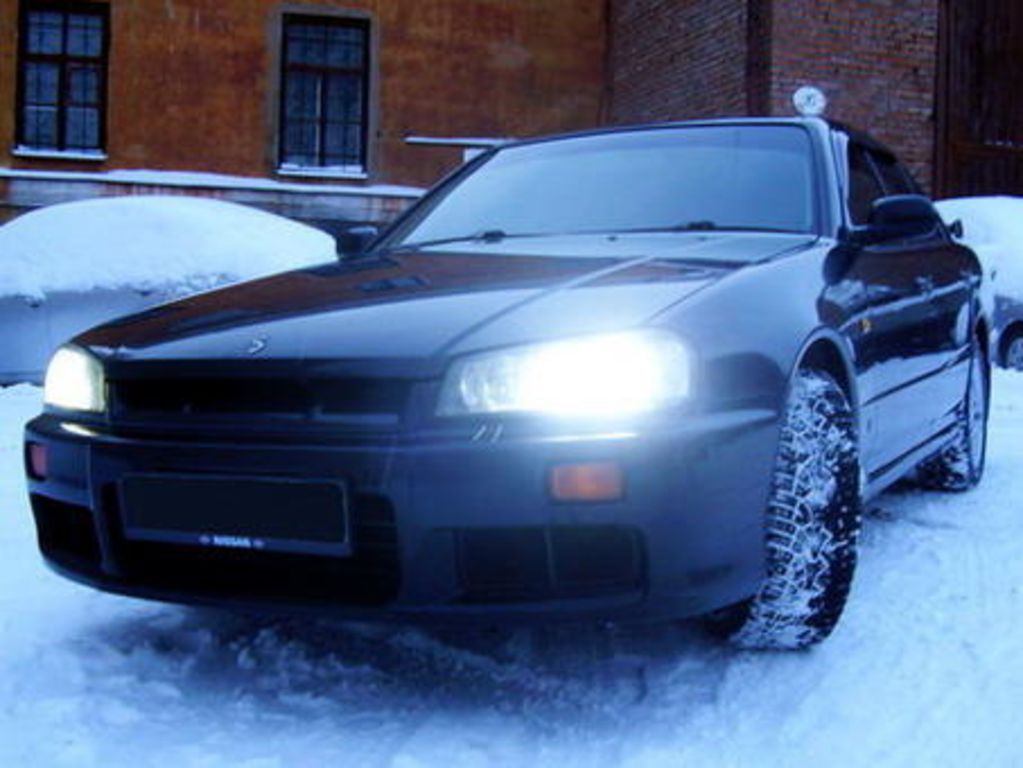 1999 Nissan Skyline