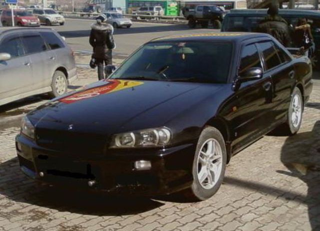 1999 Nissan Skyline