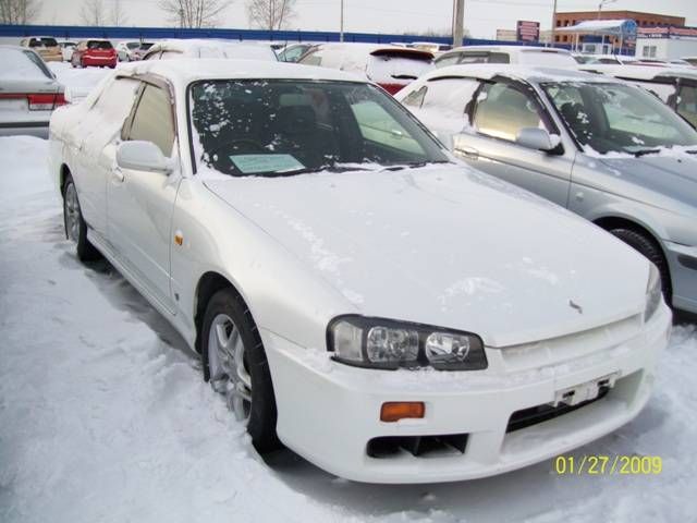 1999 Nissan Skyline