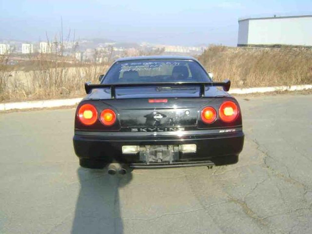 1999 Nissan Skyline