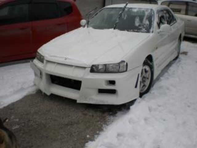 1999 Nissan Skyline