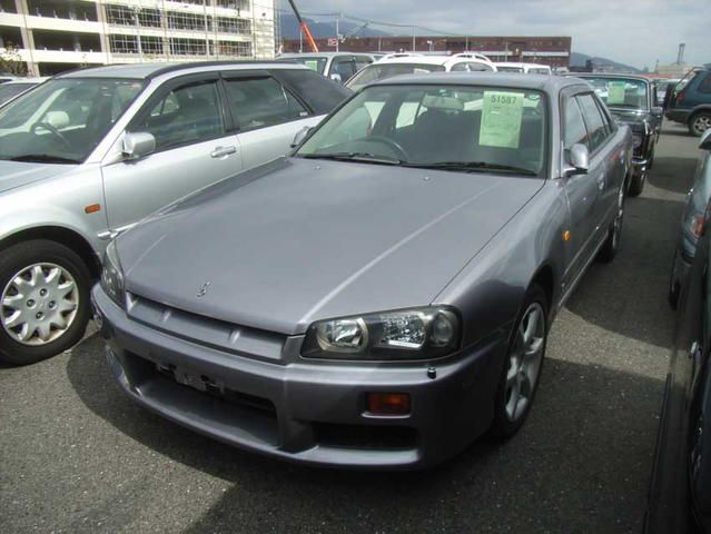 1999 Nissan Skyline
