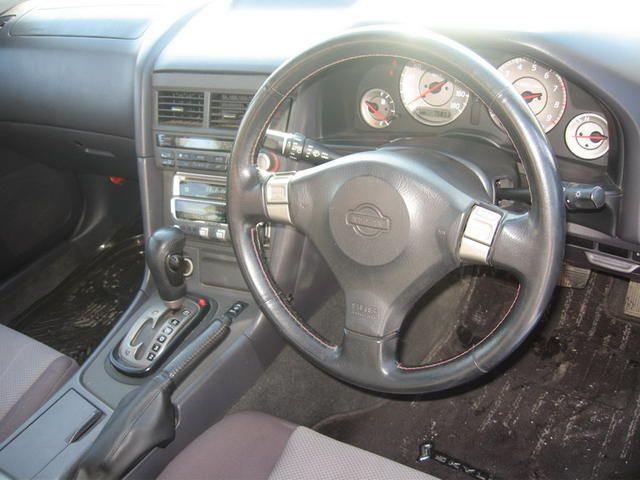 1999 Nissan Skyline