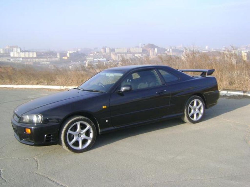 1999 Nissan Skyline