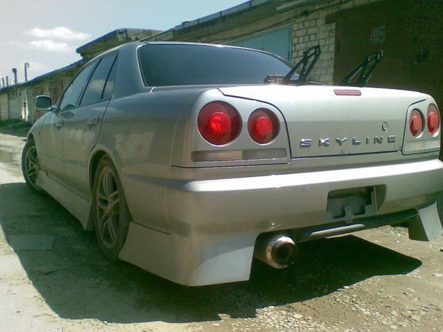 1999 Nissan Skyline