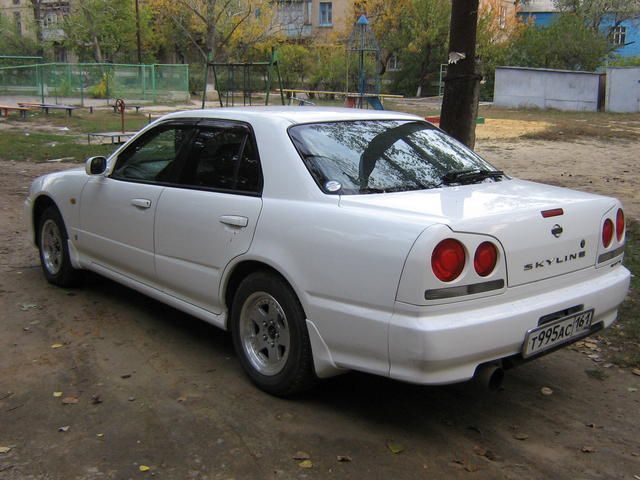 1999 Nissan Skyline