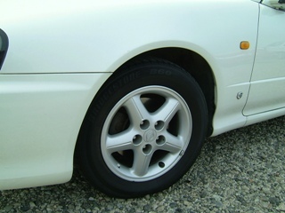 1999 Nissan Skyline Pictures