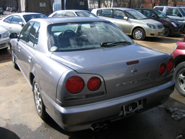 1999 Nissan Skyline Photos