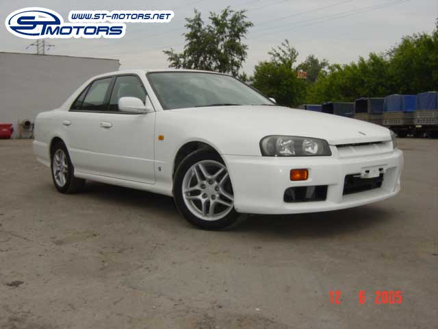 1999 Nissan Skyline Pictures