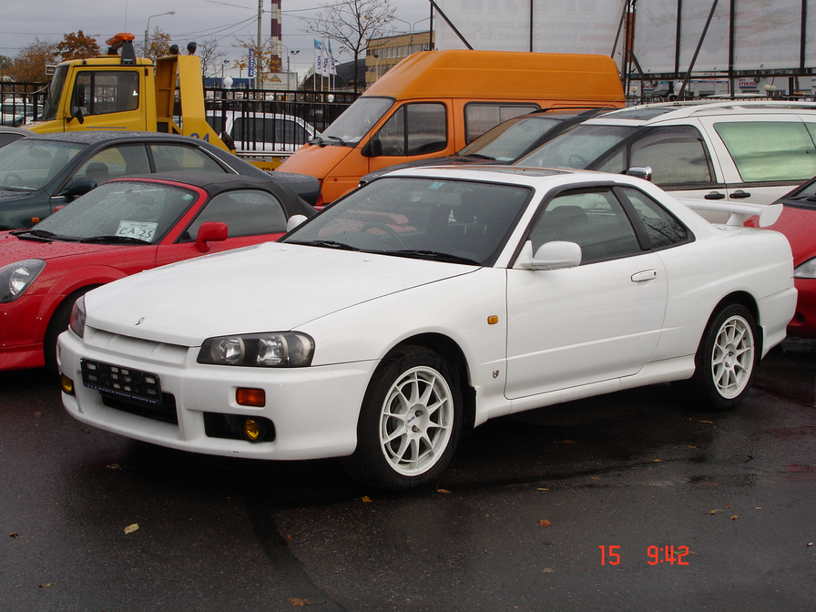 1999 Nissan Skyline