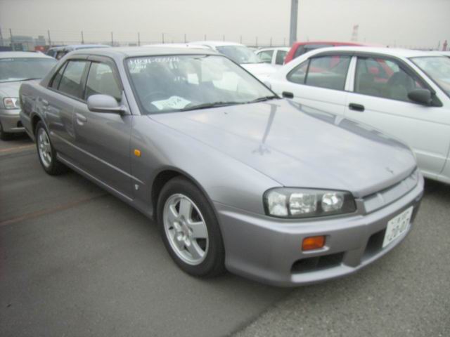 1999 Nissan Skyline Pictures