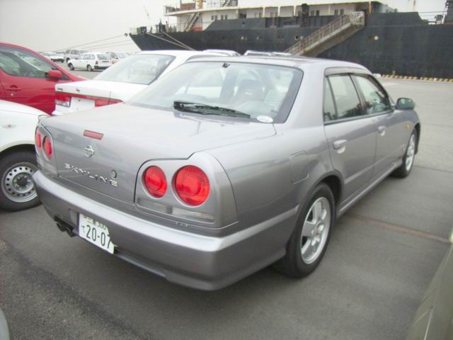 1999 Nissan Skyline Photos