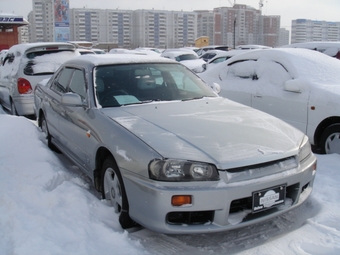 1999 Nissan Skyline