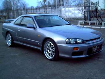 1999 Nissan Skyline Photos