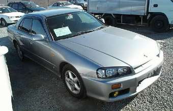 1999 Nissan Skyline Photos