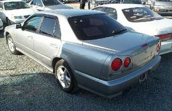 1999 Nissan Skyline Photos