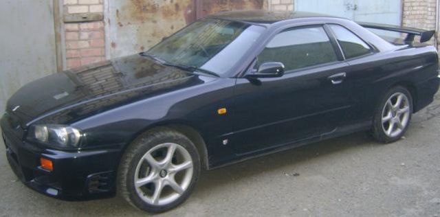 1999 Nissan Skyline