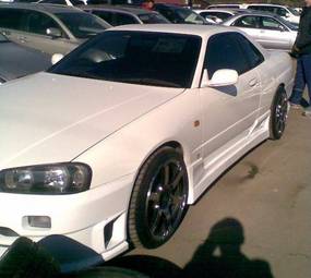 1999 Nissan Skyline Pics