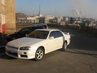 1999 Nissan Skyline Images