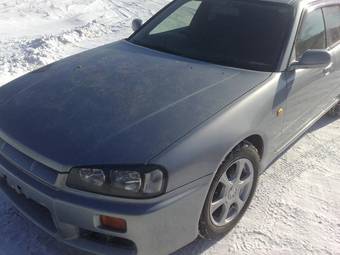 1999 Nissan Skyline Photos
