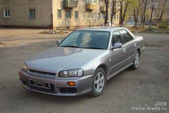 1999 Nissan Skyline Photos