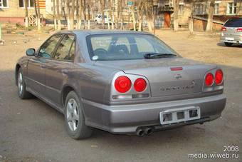 1999 Nissan Skyline Pictures